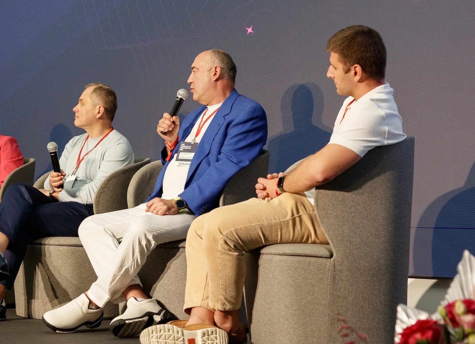 Трансформирующаяся мебель: как адаптироваться к быстро меняющимся потребностям офисного пространства